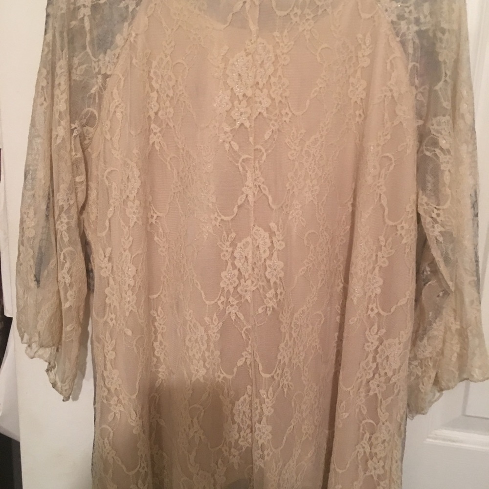 TOP LACE & FLOWERS 1X 2X AVAILABLE BRITTANY BLACK - Picture 3 of 8